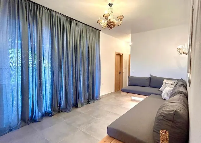 Вилла Kallisti Retreats Luxury